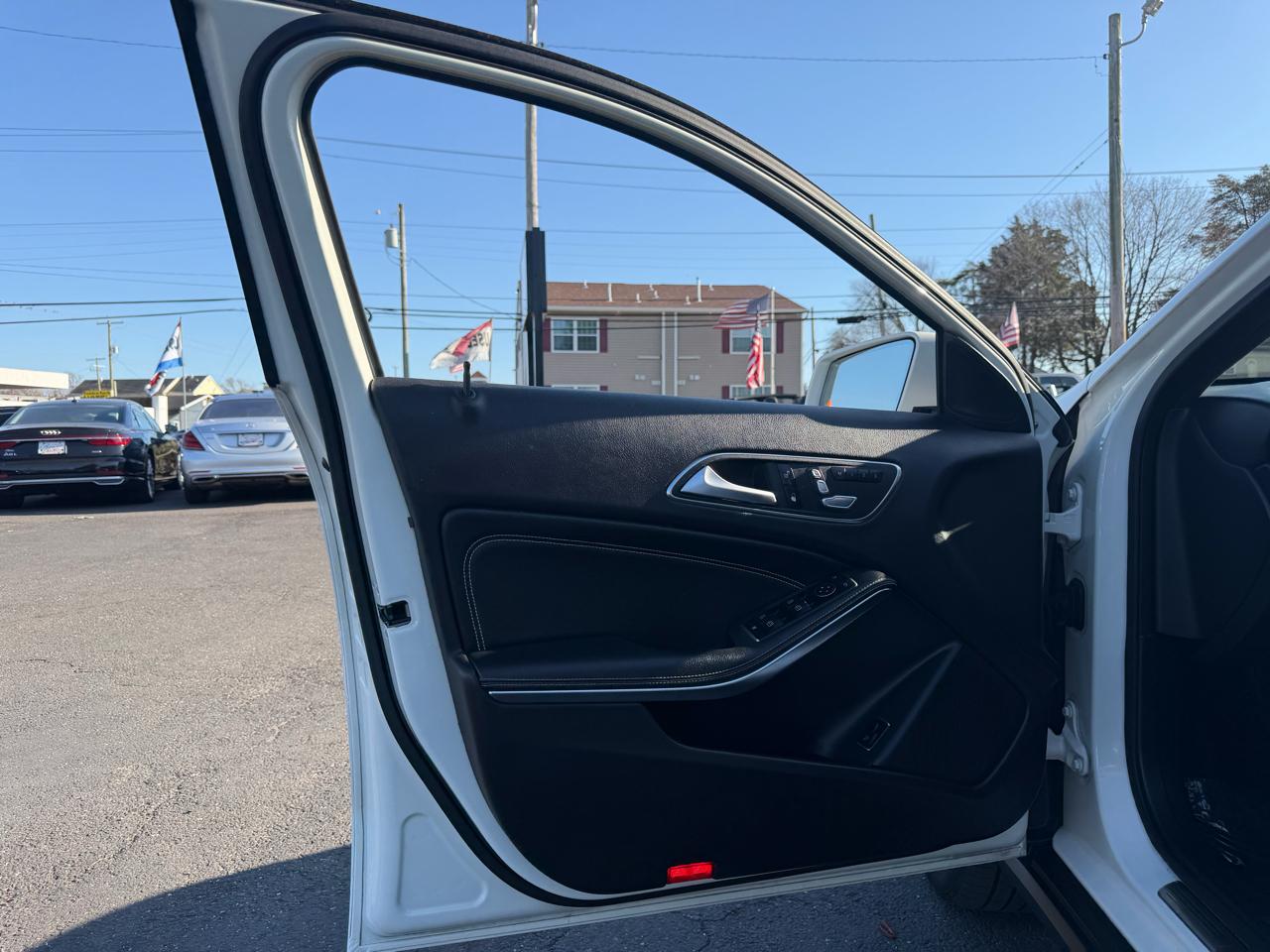 Mercedes-Benz GLA  2018