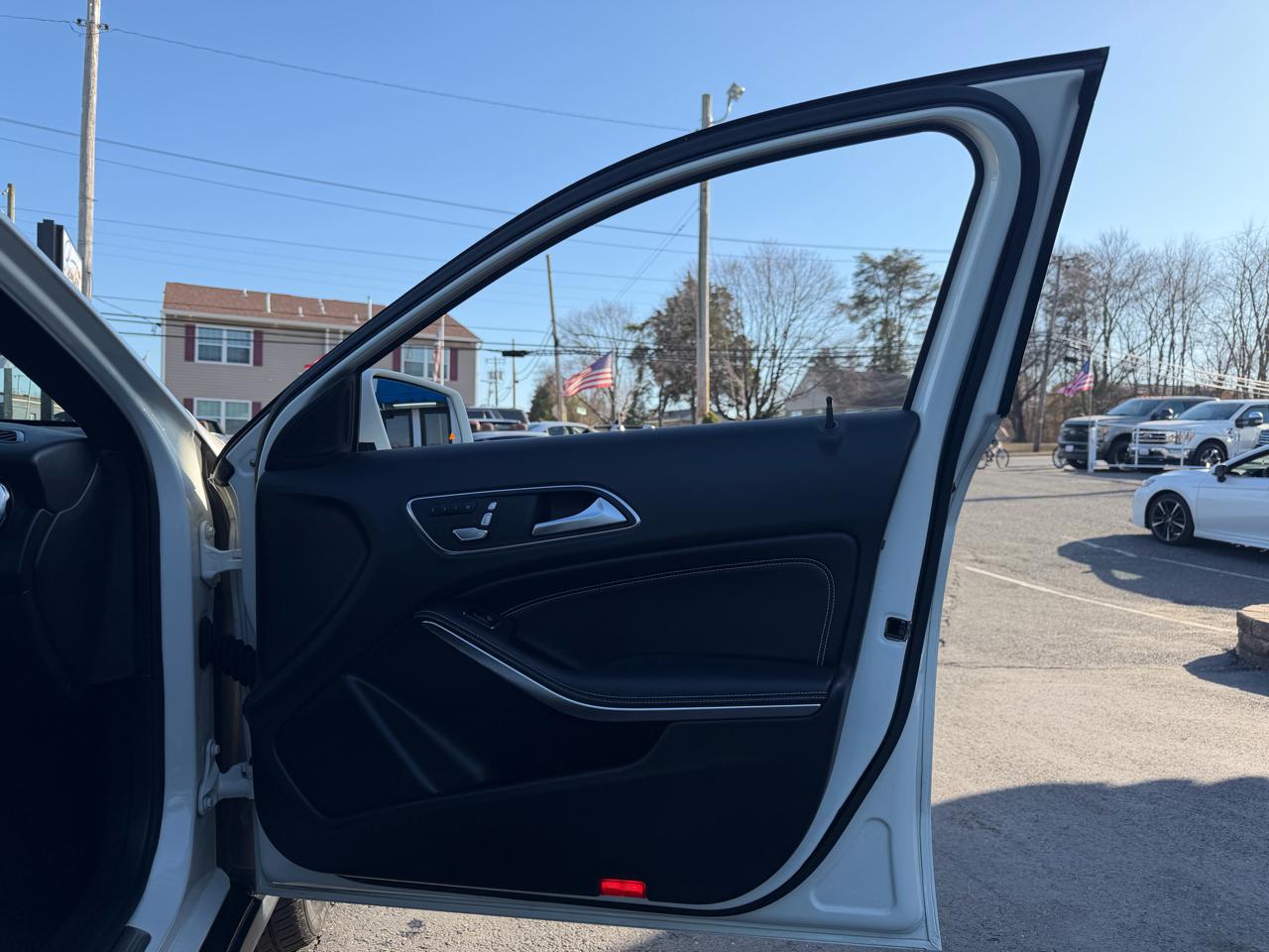 Mercedes-Benz GLA  2018