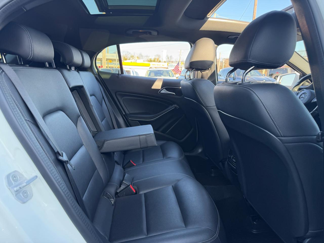 Mercedes-Benz GLA  2018