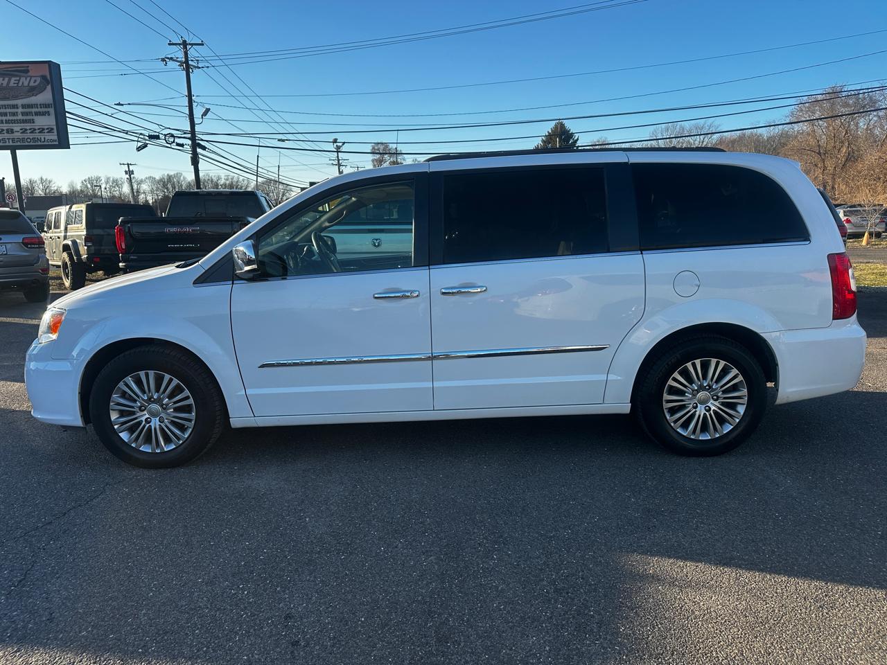 Chrysler Town & Country  2016