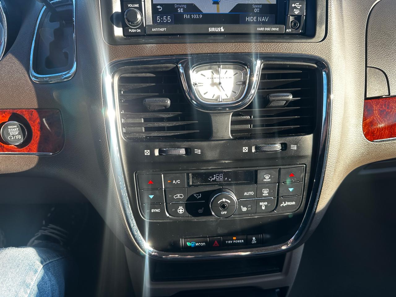 Chrysler Town & Country  2016