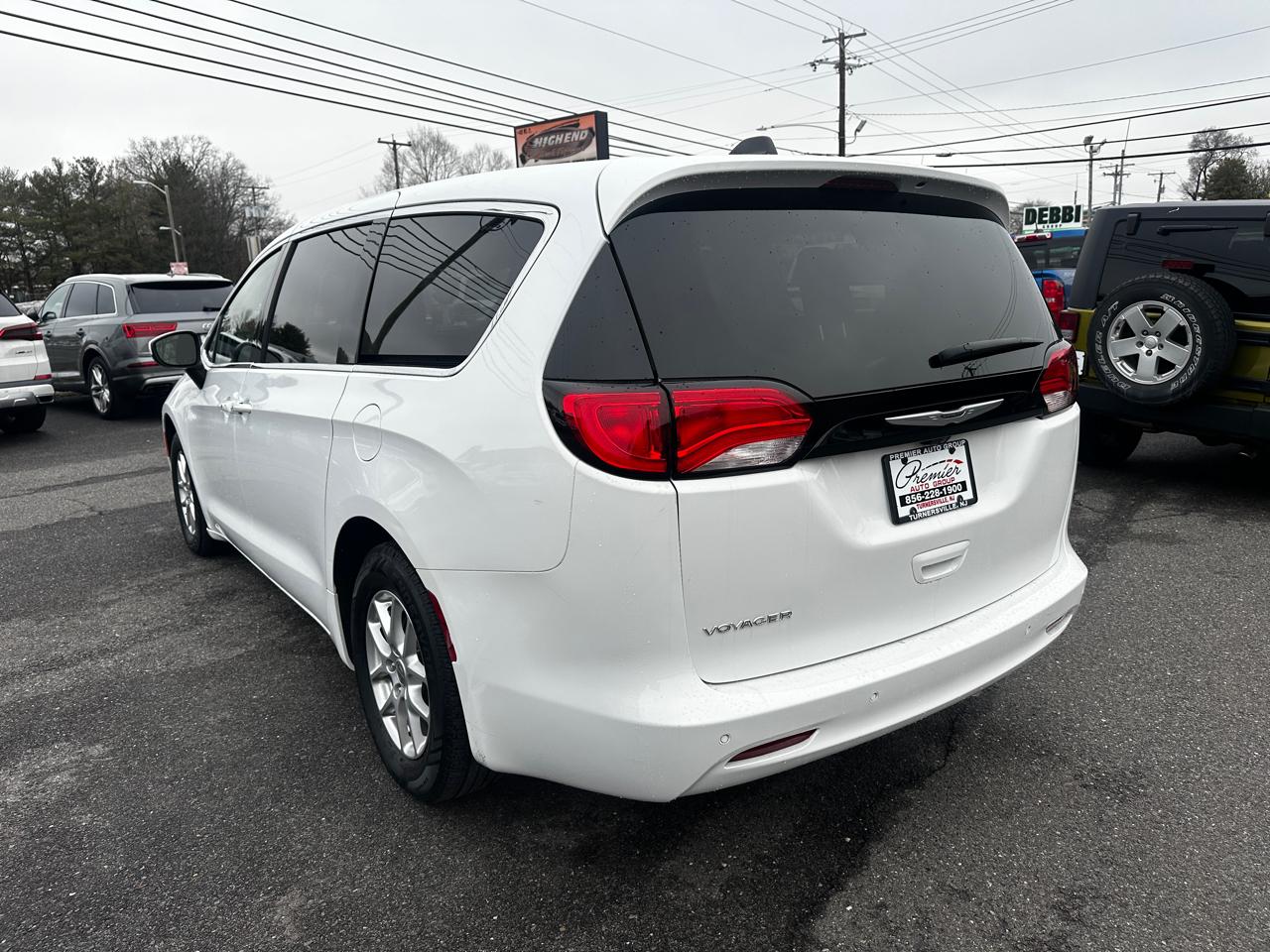 Chrysler Voyager  2022