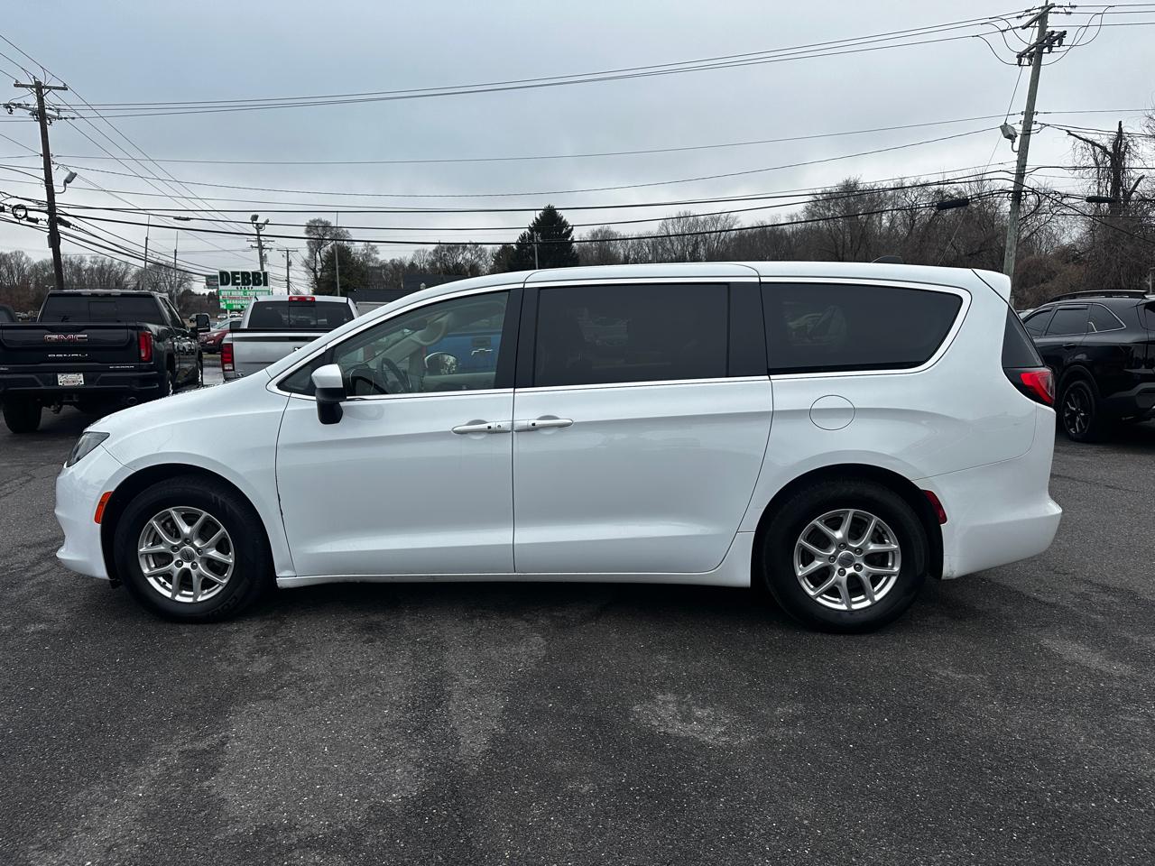 Chrysler Voyager  2022