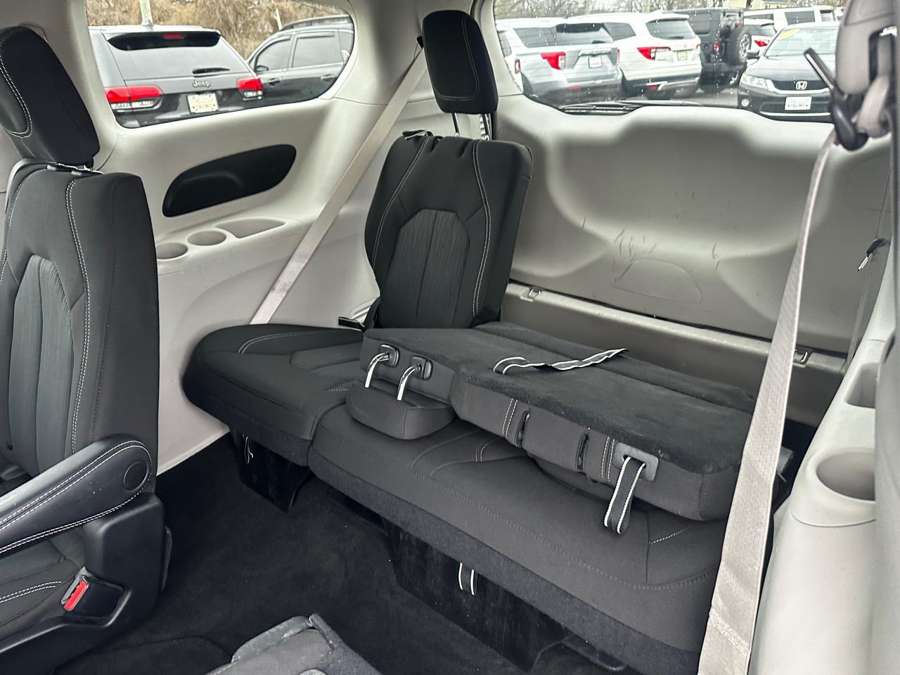 Chrysler Voyager  2022