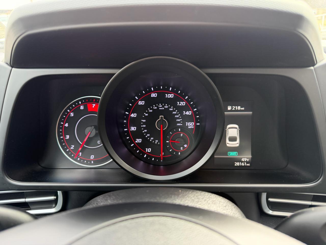 Hyundai Elantra  2021