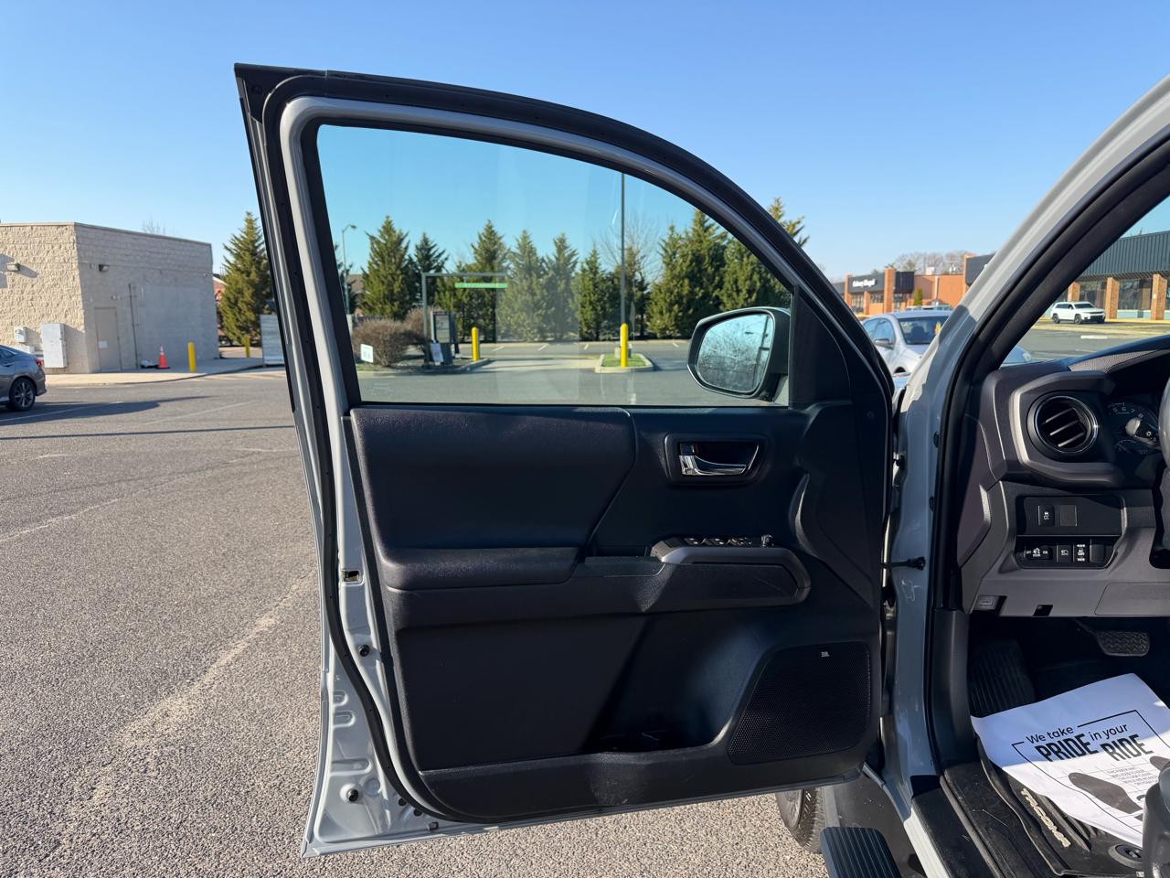 Toyota Tacoma 4WD  2020