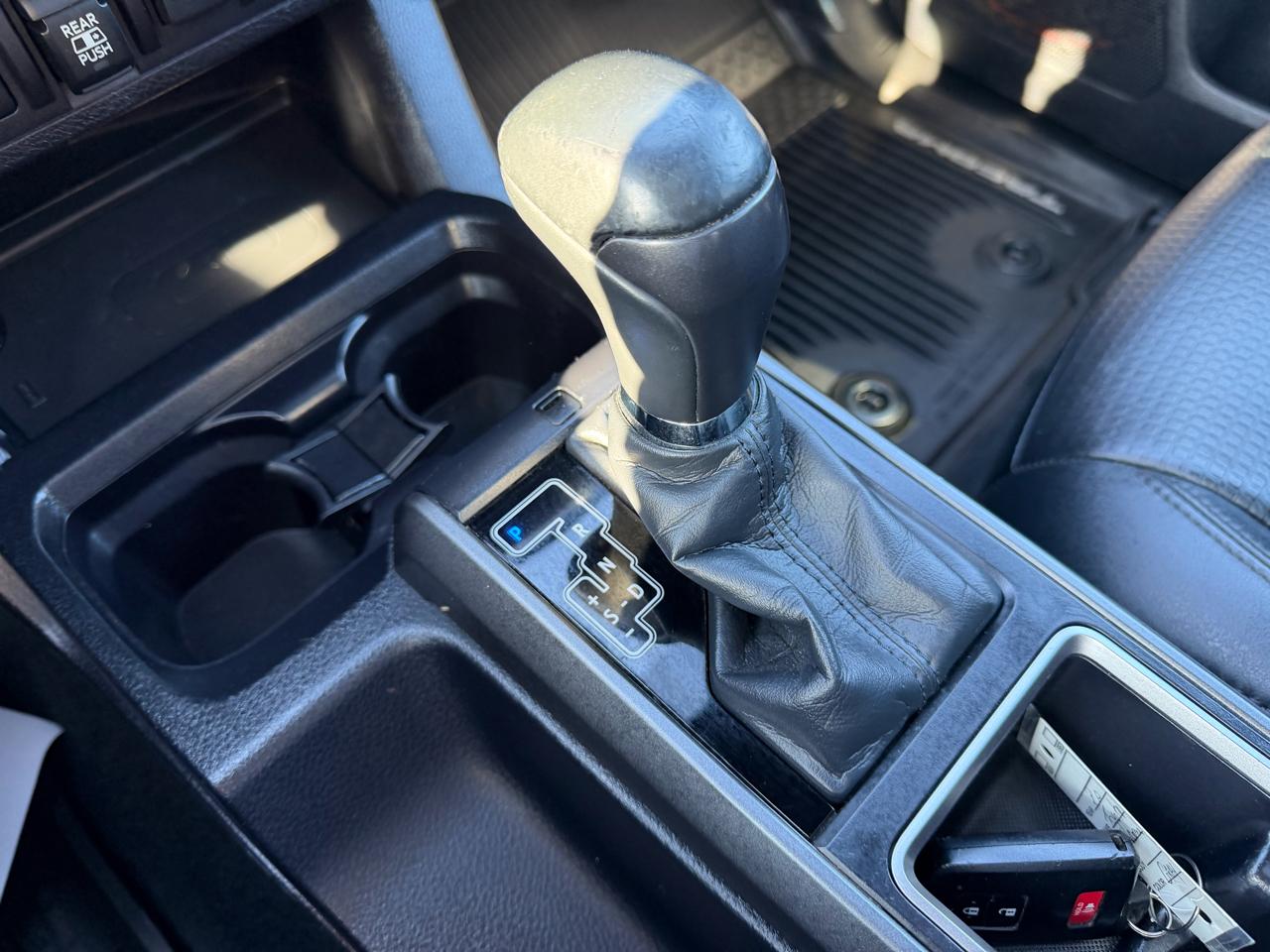 Toyota Tacoma 4WD  2020