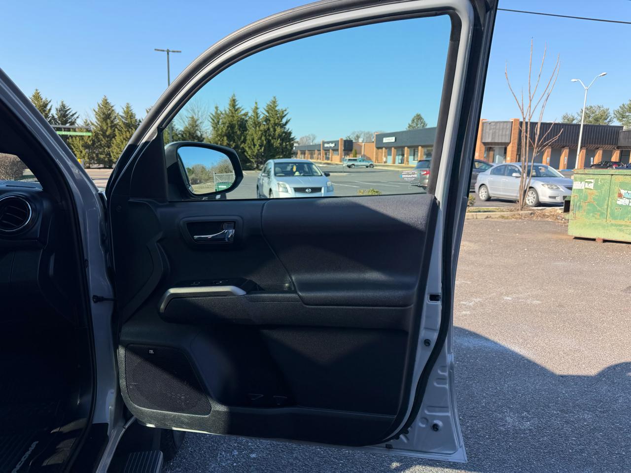 Toyota Tacoma 4WD  2020