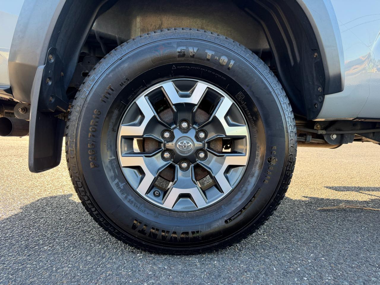 Toyota Tacoma 4WD  2020