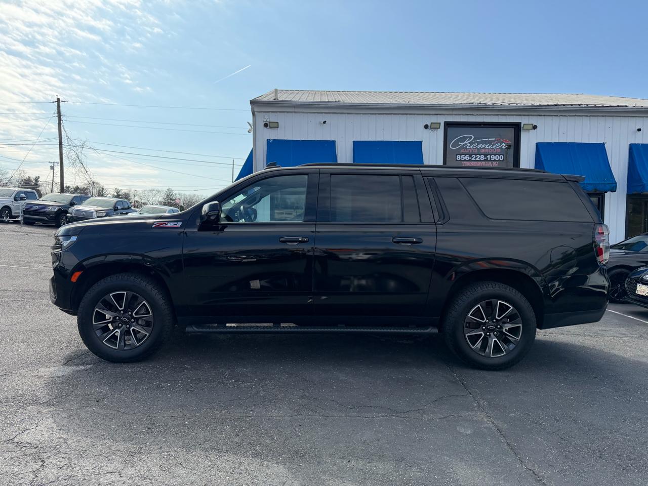 Chevrolet Suburban  2022