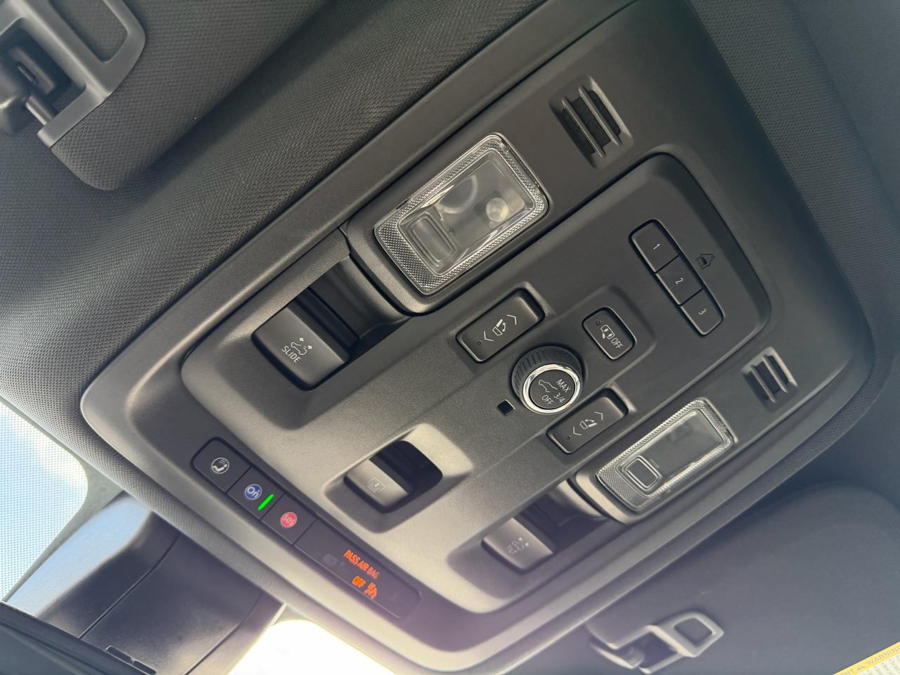 Chevrolet Suburban  2022