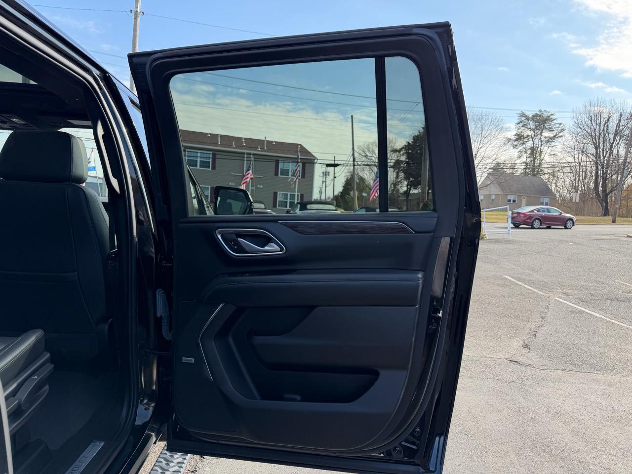 Chevrolet Suburban  2022