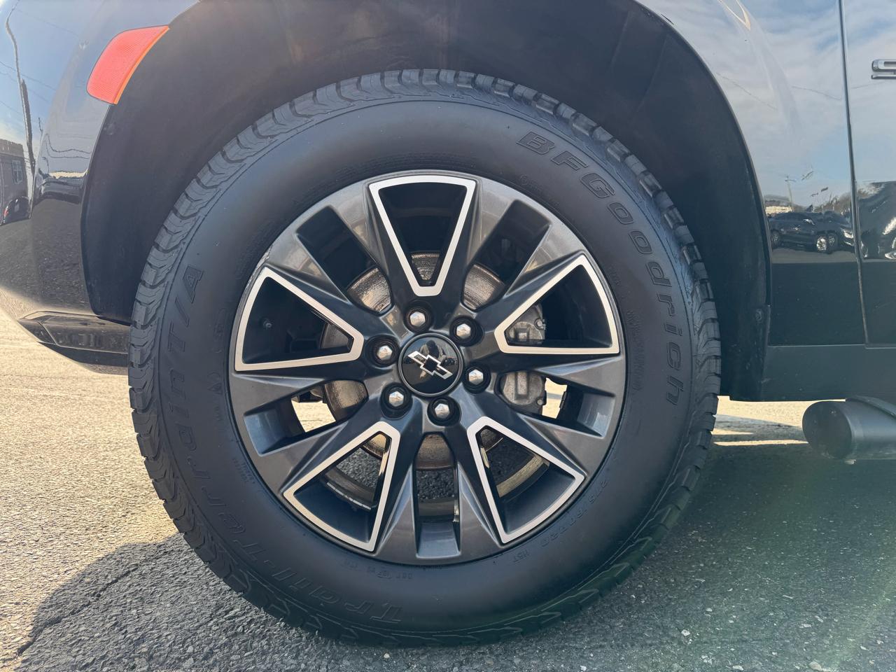 Chevrolet Suburban  2022