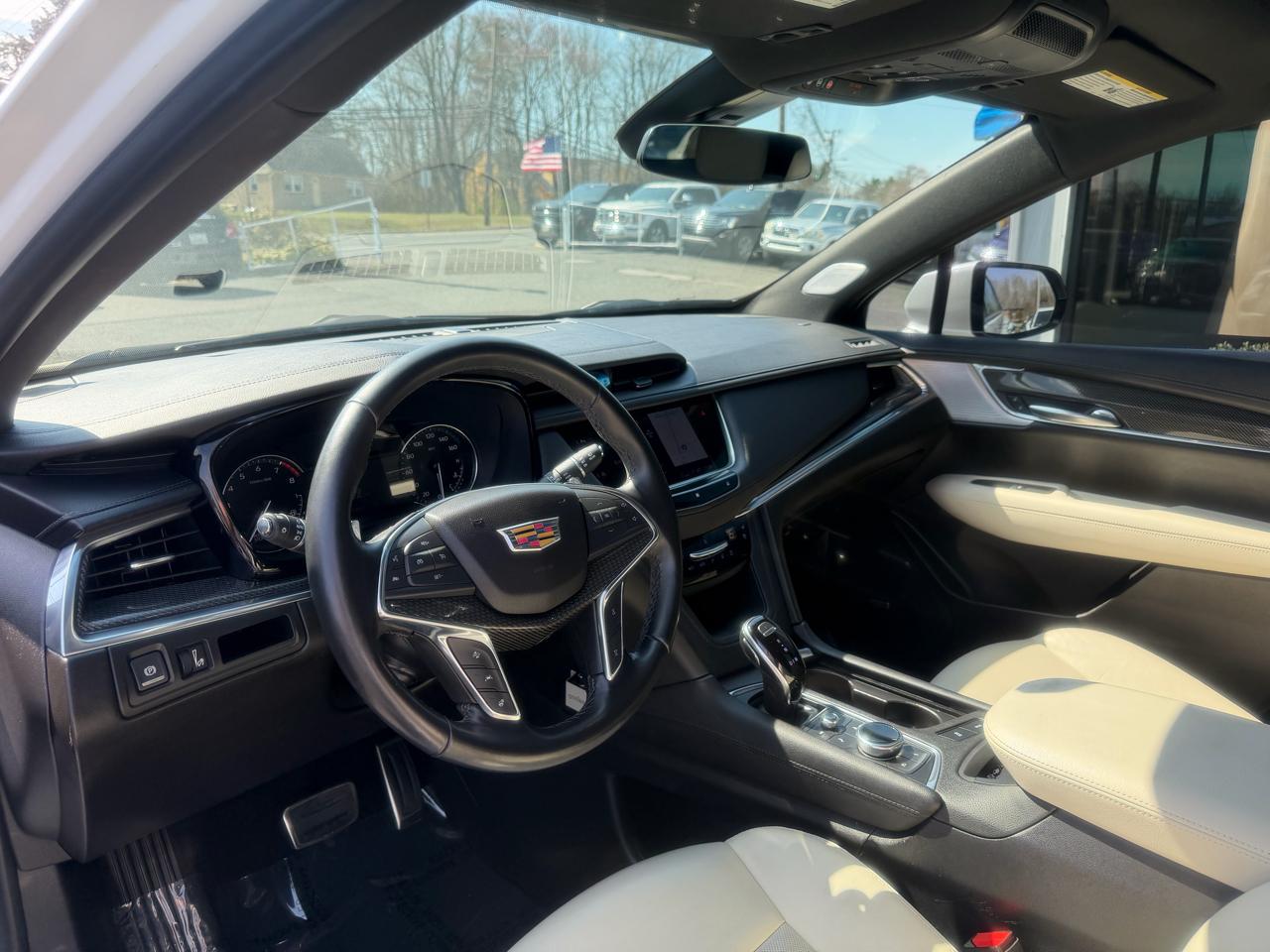 Cadillac XT5  2021