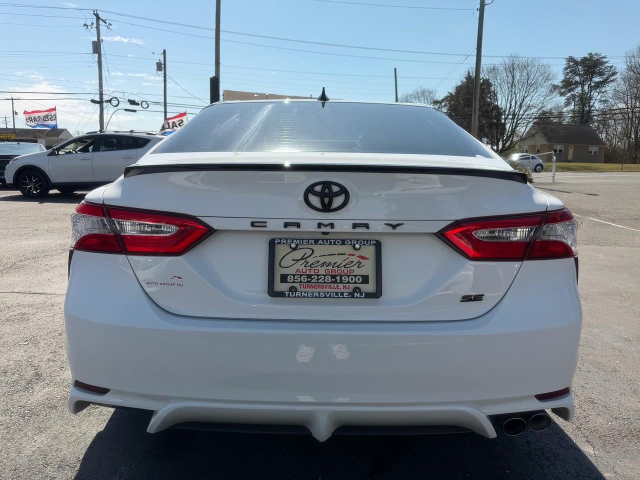 Toyota Camry  2020