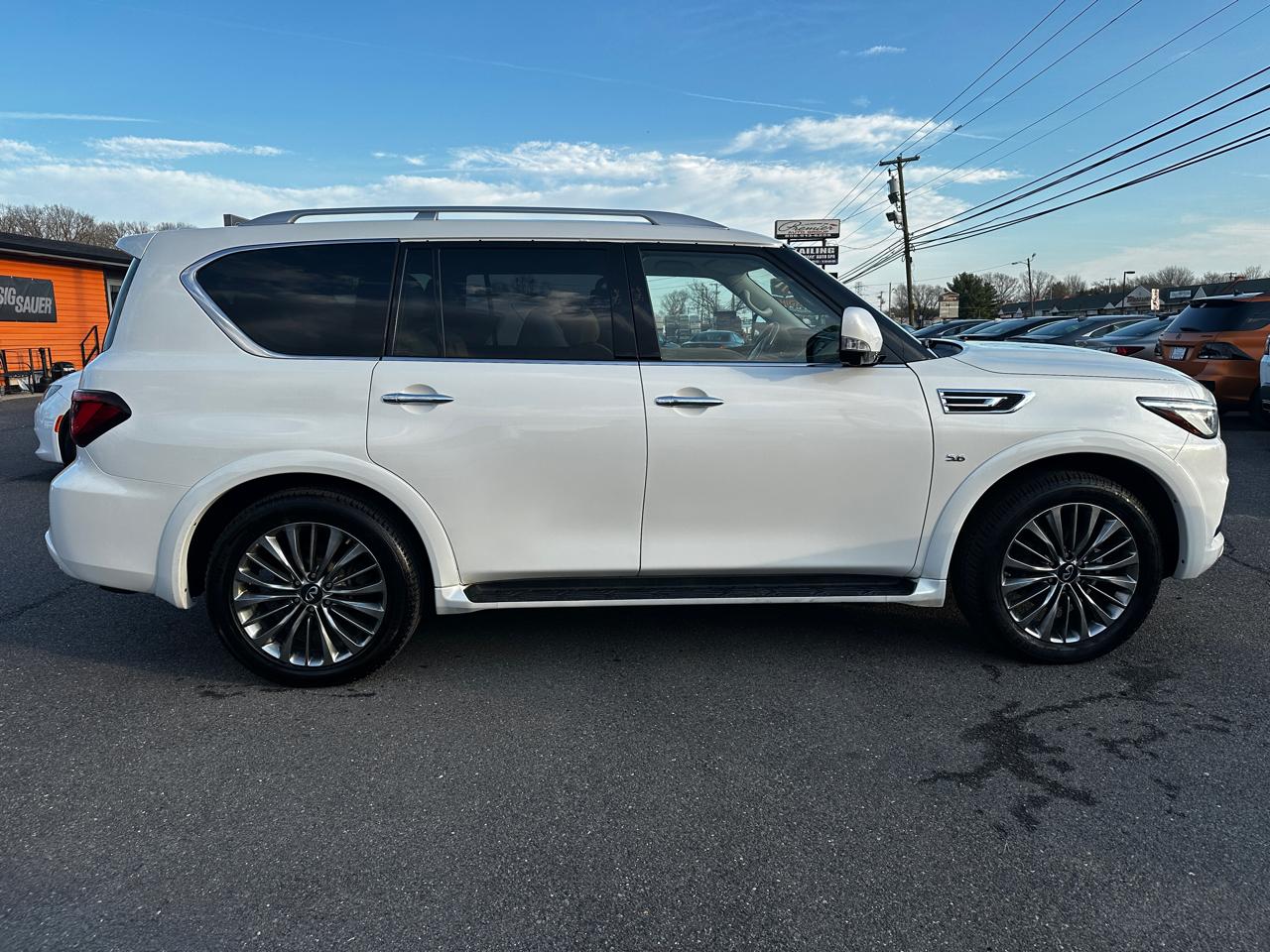 Infiniti QX80  2018