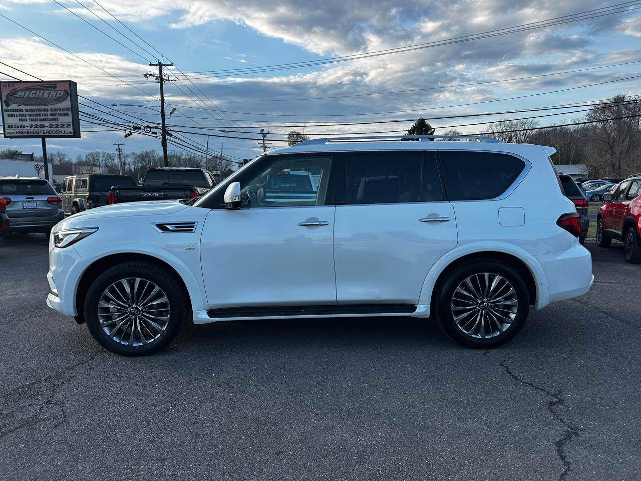 Infiniti QX80  2018