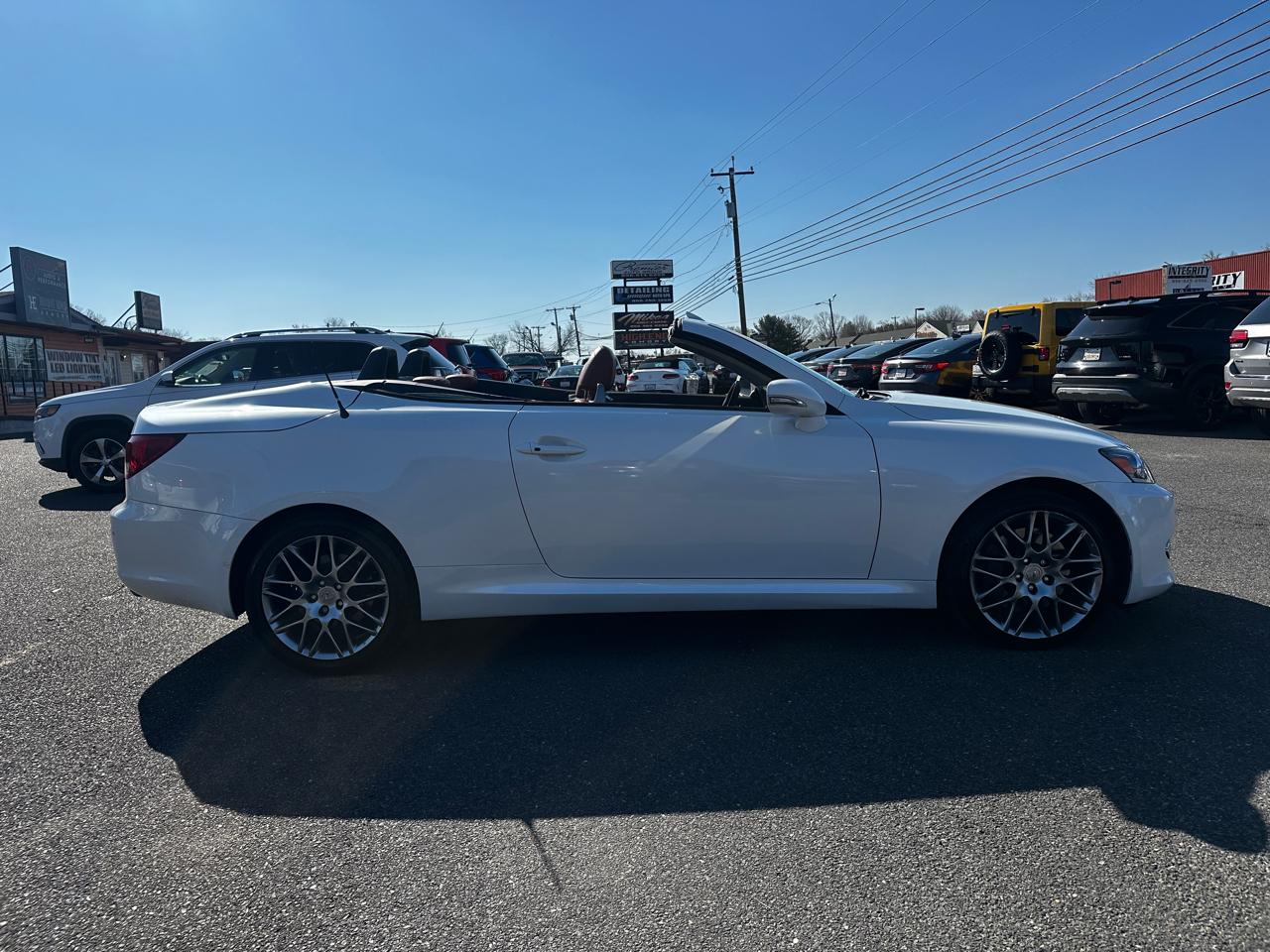Lexus IS 350C  2014