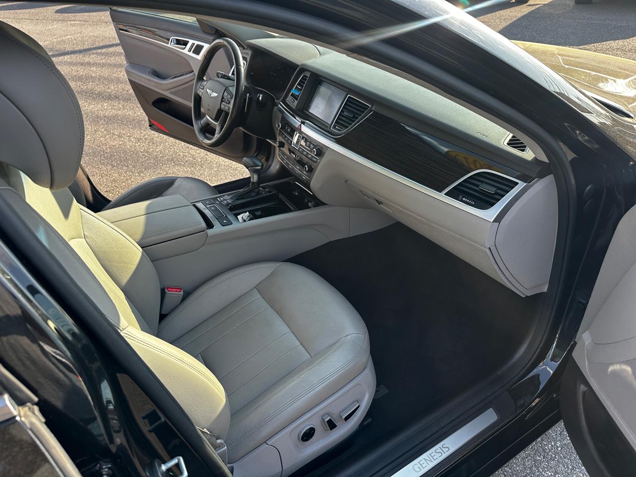 Genesis G80  2019