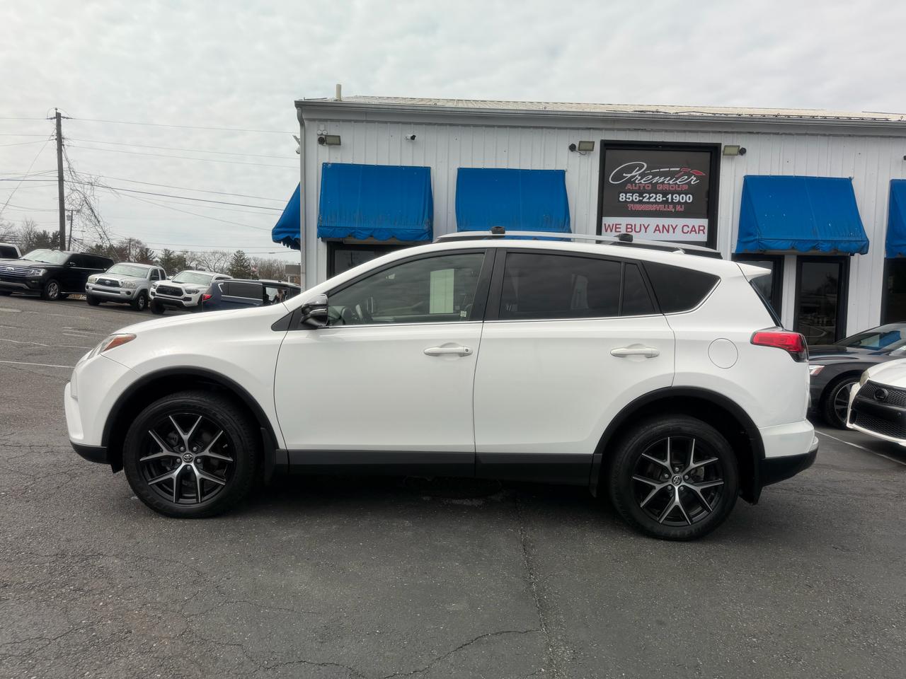 Toyota RAV4  2018