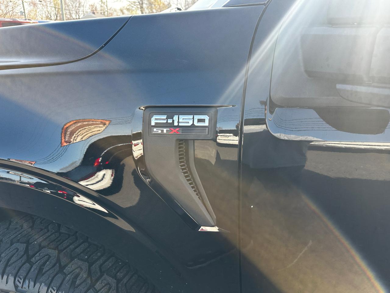 Ford F-150  2021