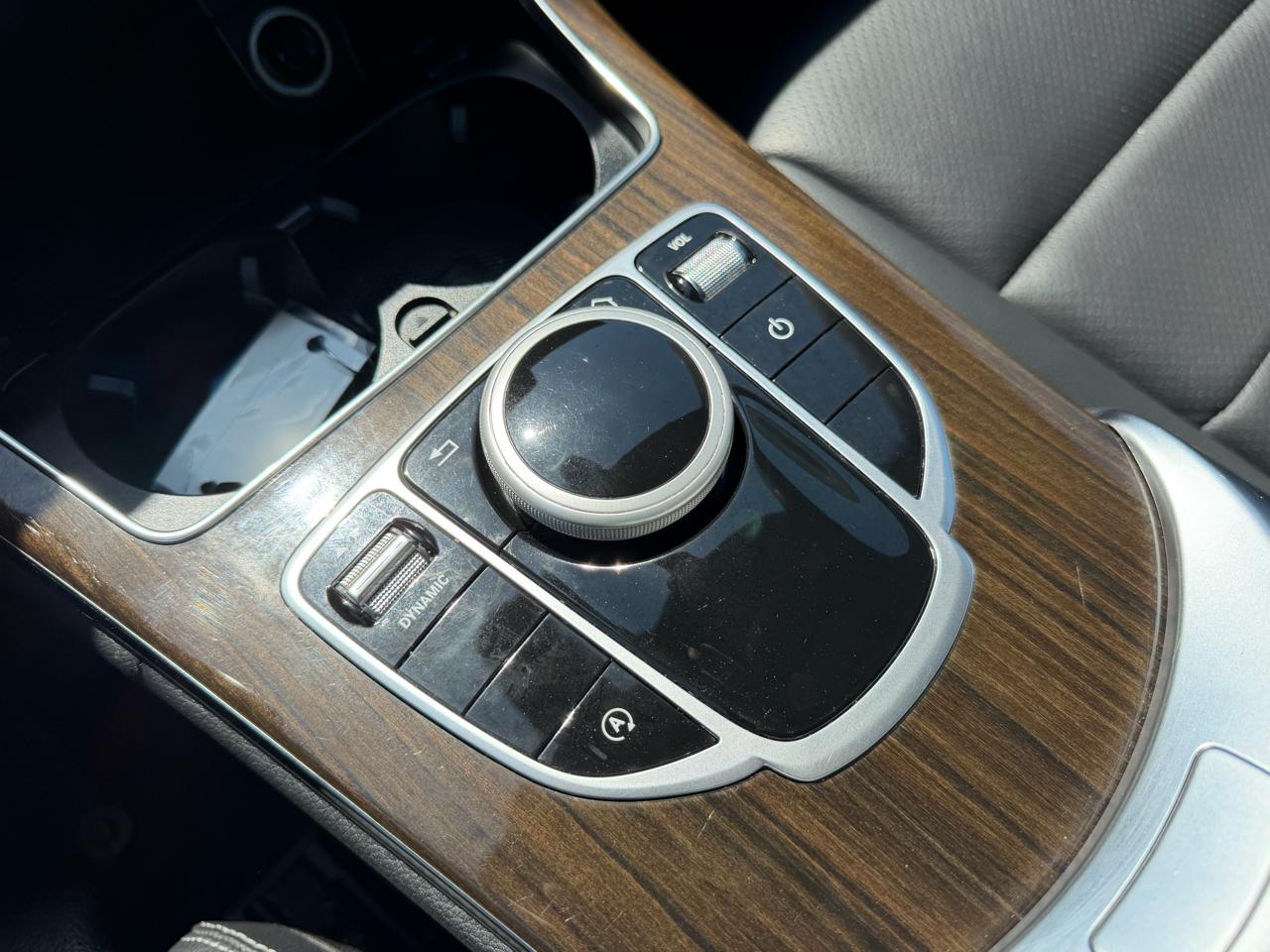 Mercedes-Benz C-Class  2019