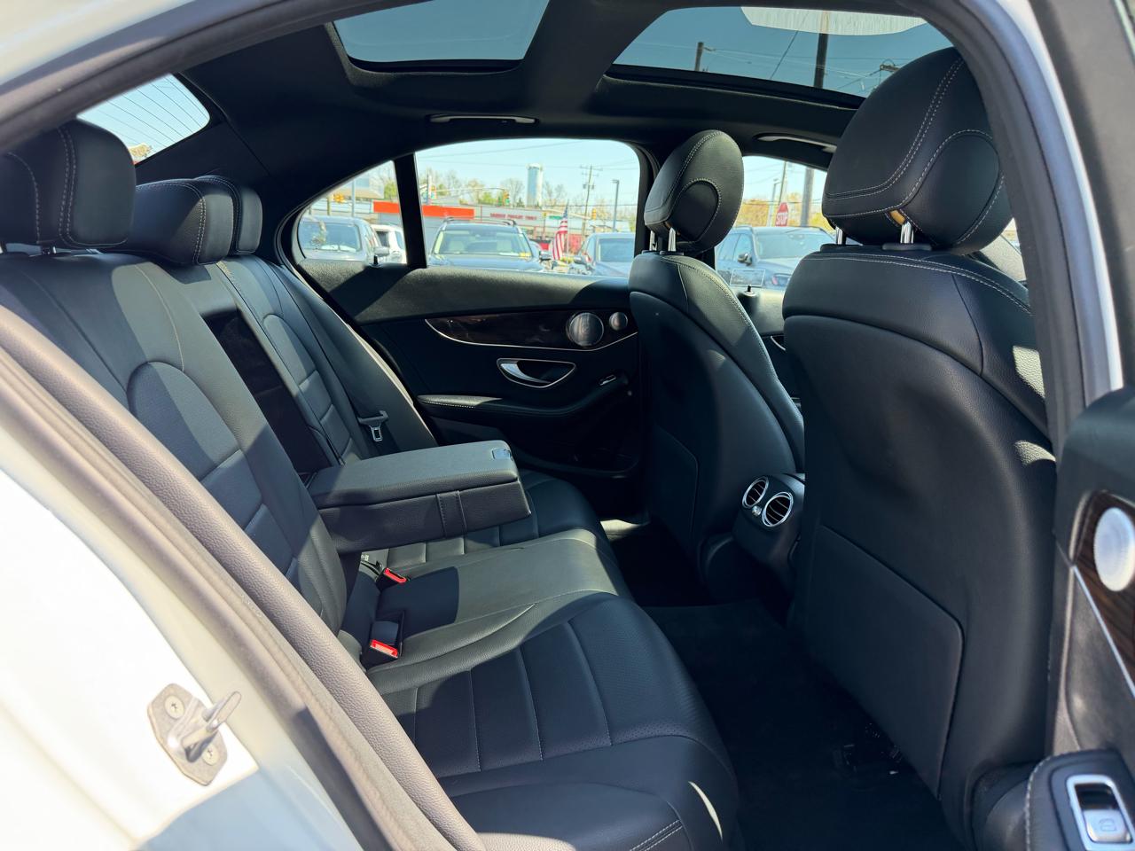 Mercedes-Benz C-Class  2019