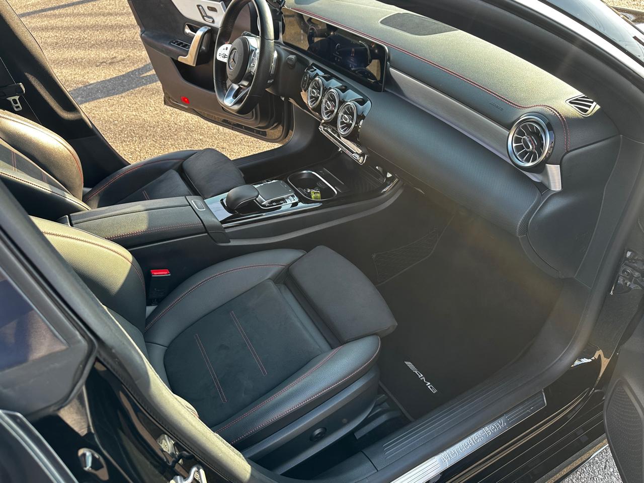 Mercedes-Benz CLA  2020