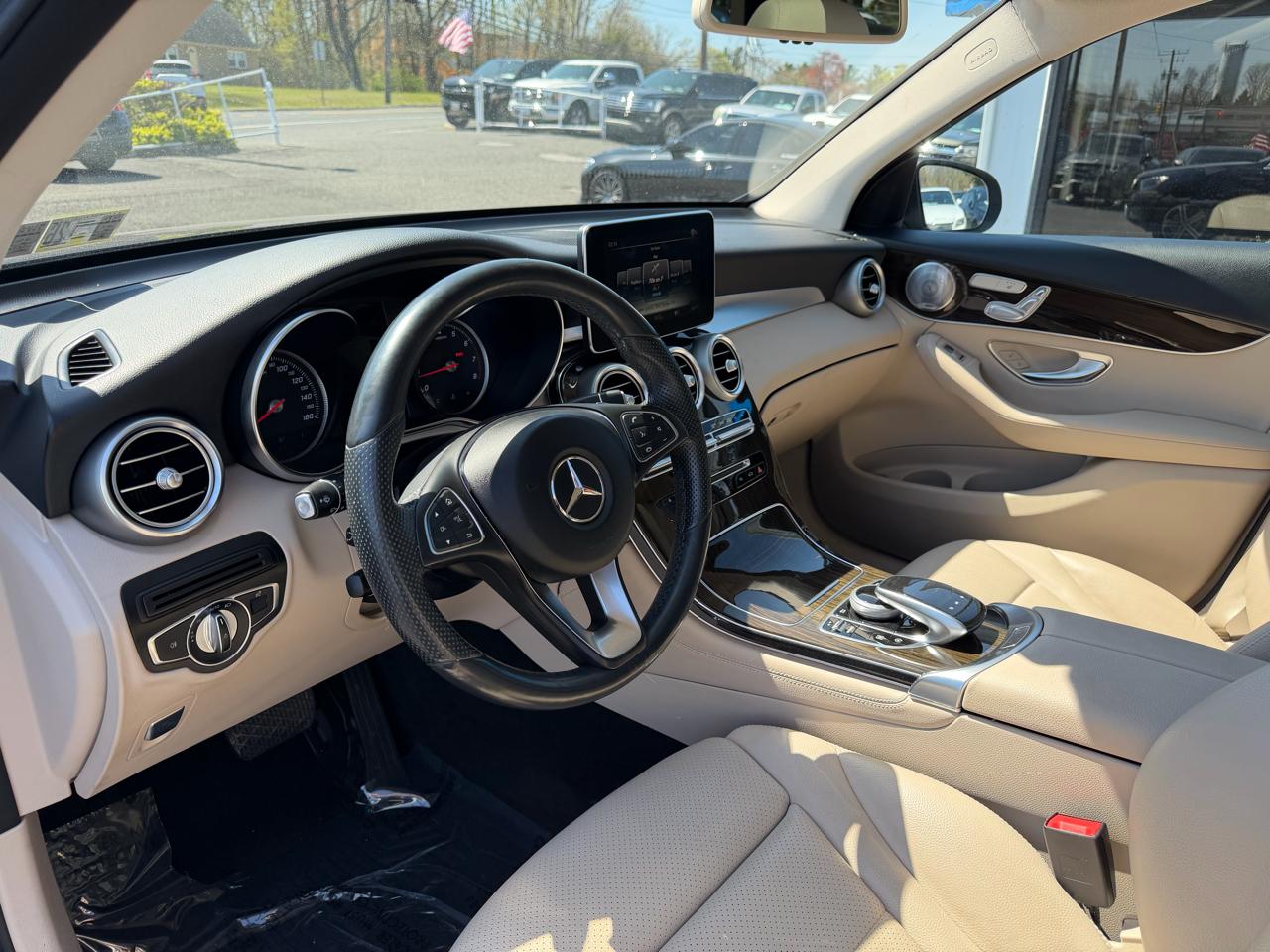 Mercedes-Benz GLC  2018