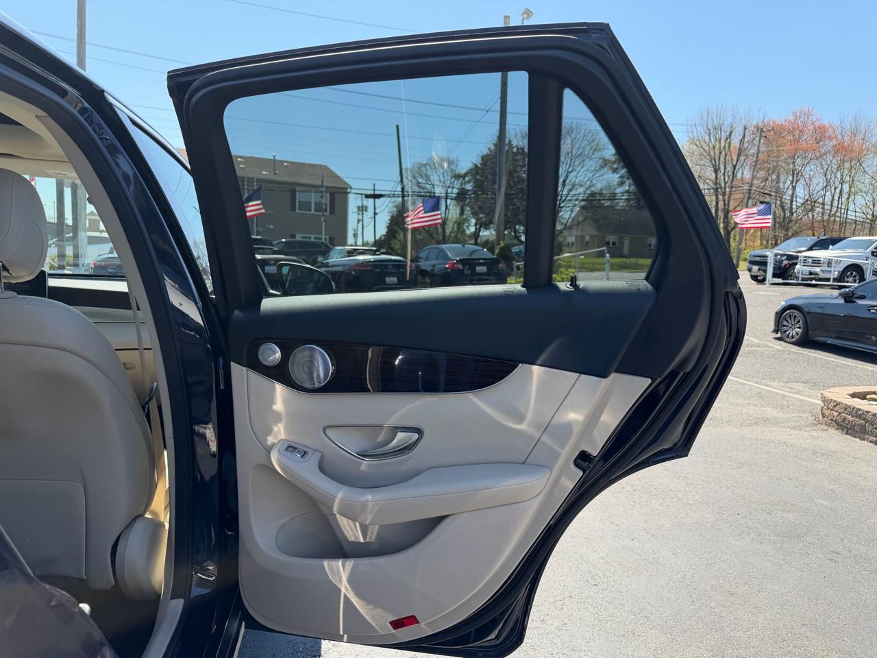 Mercedes-Benz GLC  2018