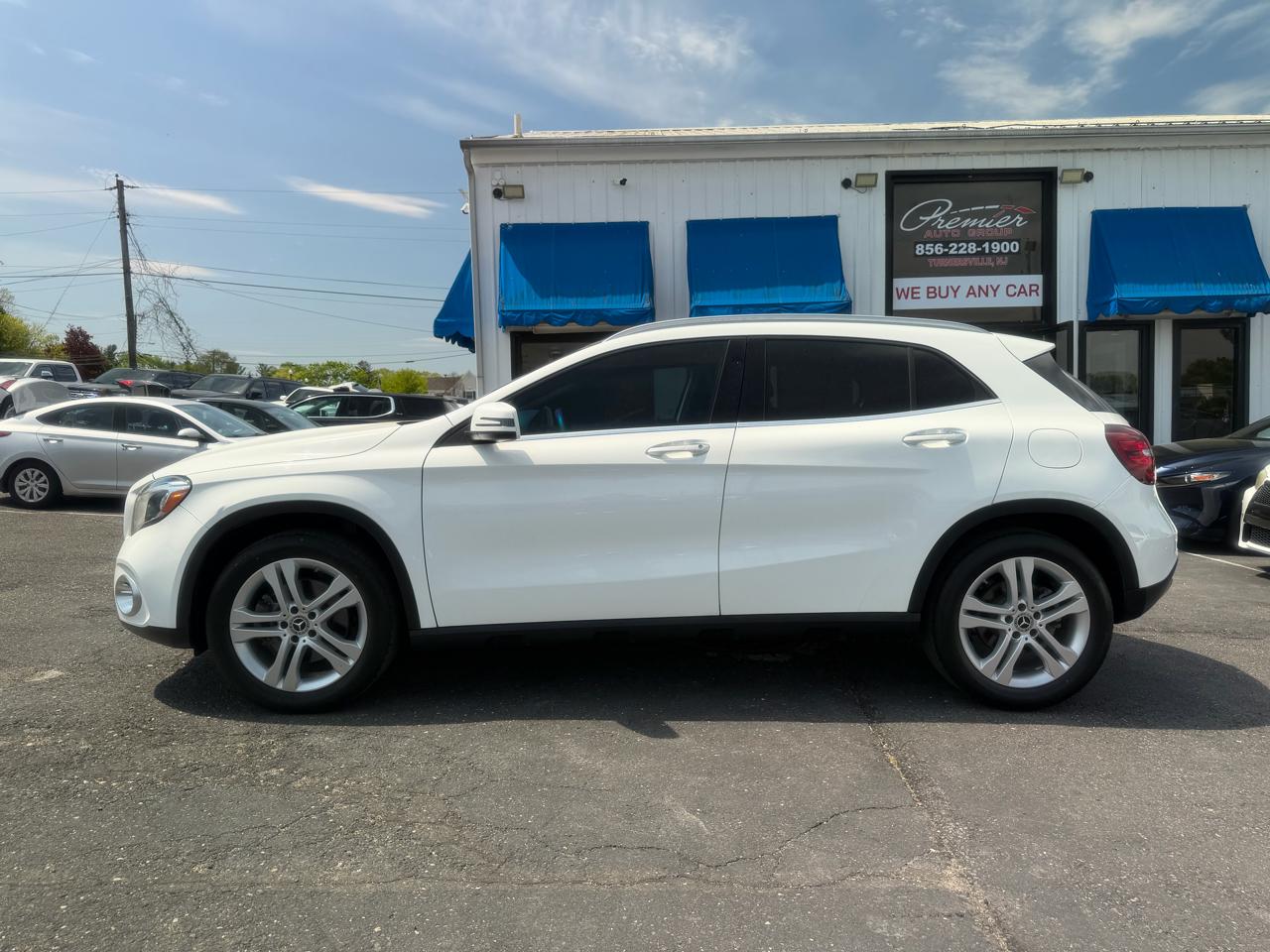 Mercedes-Benz GLA  2020