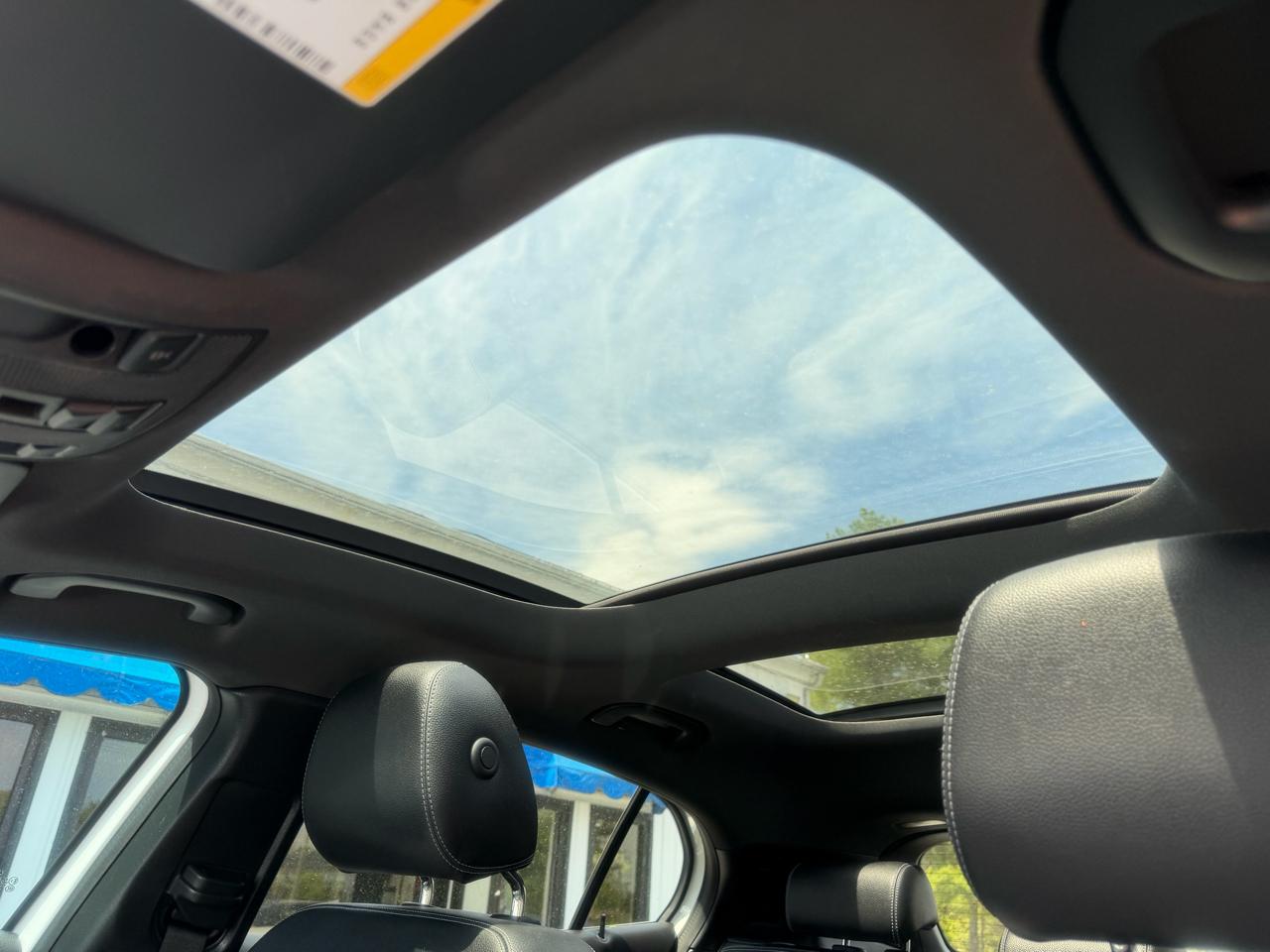 Mercedes-Benz GLA  2020