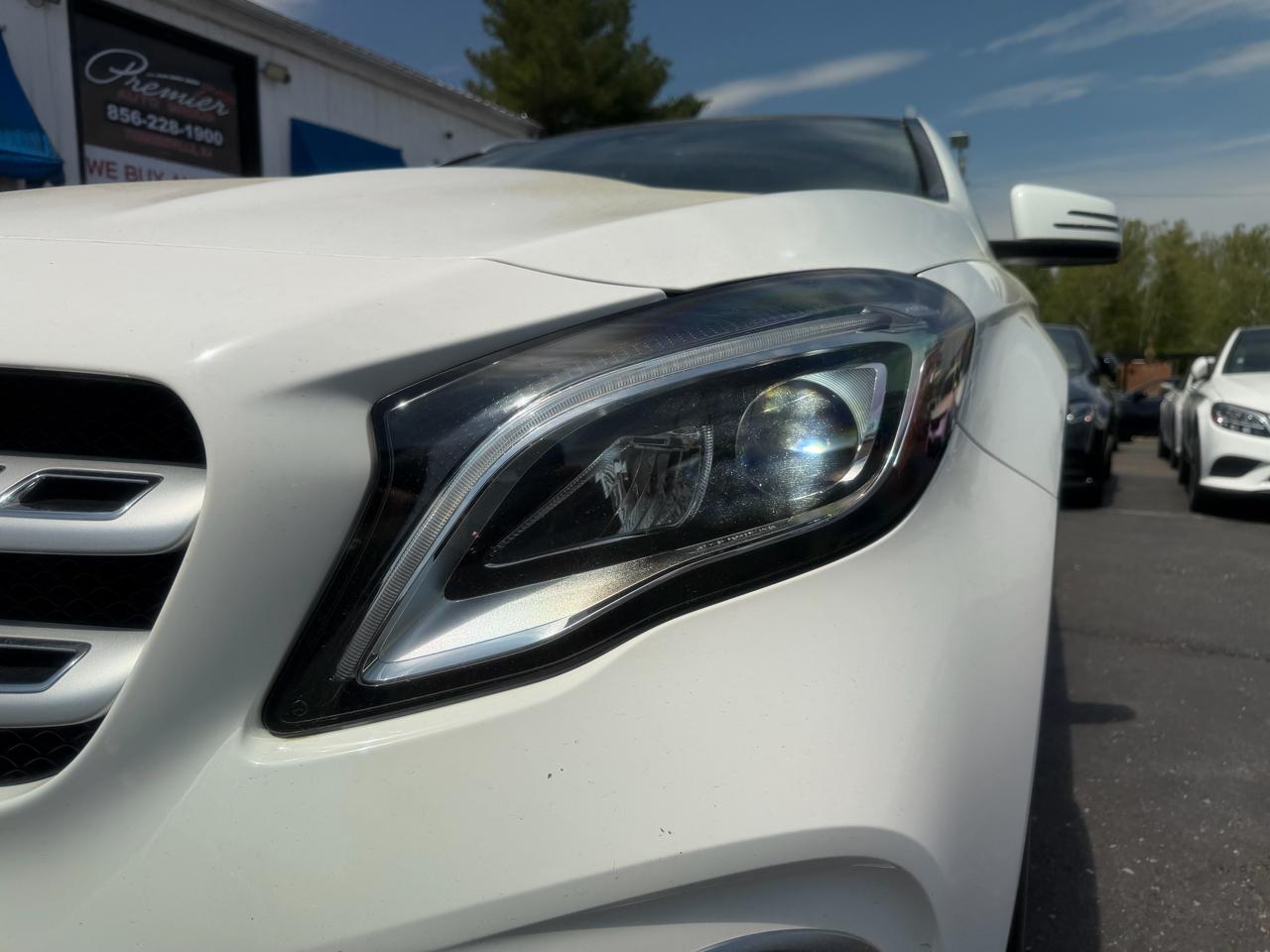 Mercedes-Benz GLA  2020