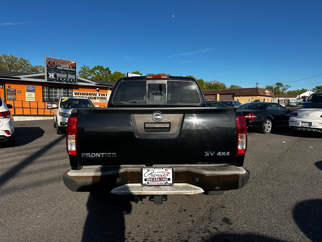 Nissan Frontier  2016