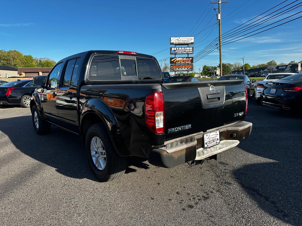 Nissan Frontier  2016