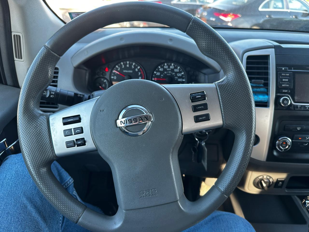 Nissan Frontier  2016