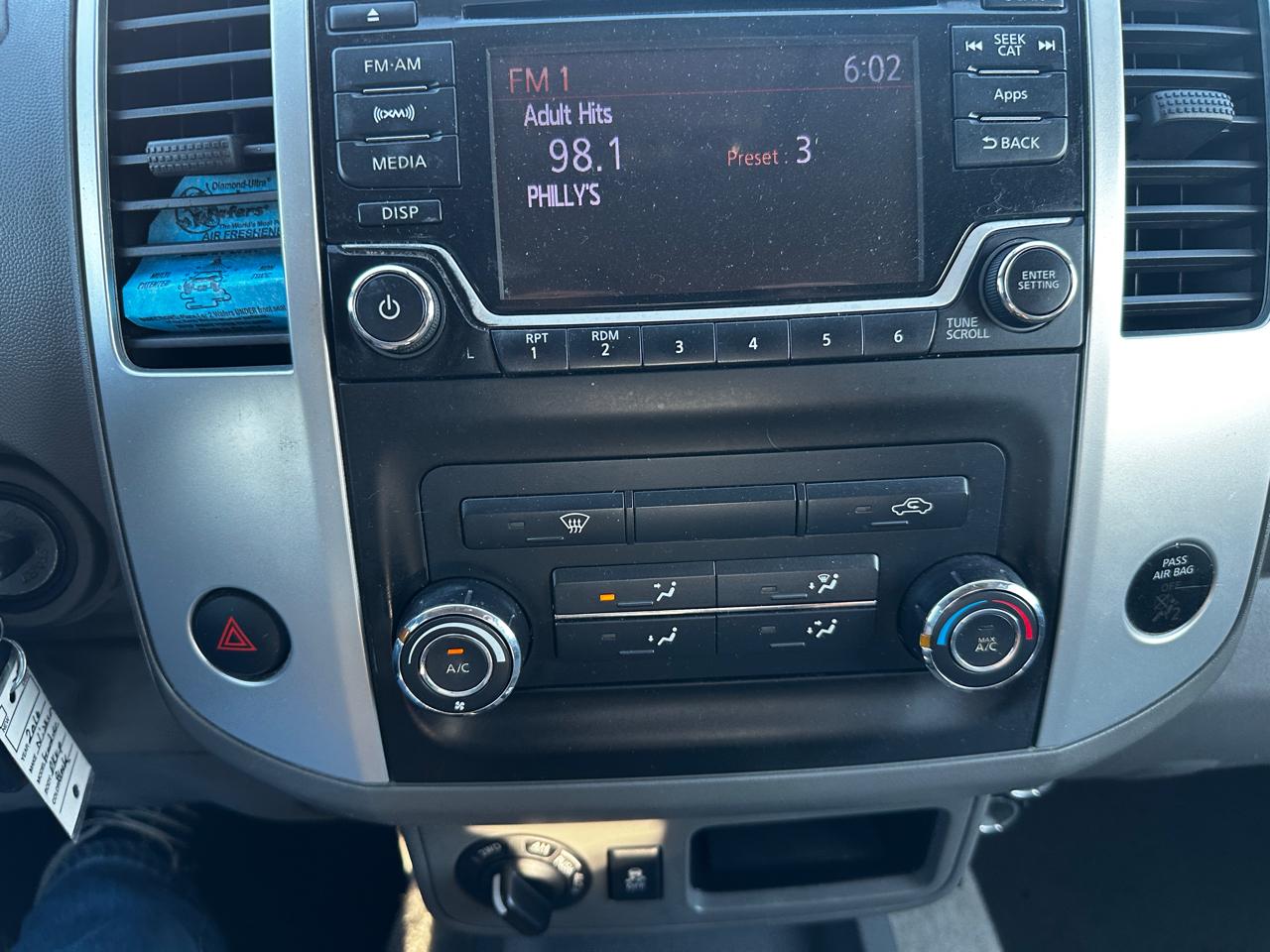 Nissan Frontier  2016