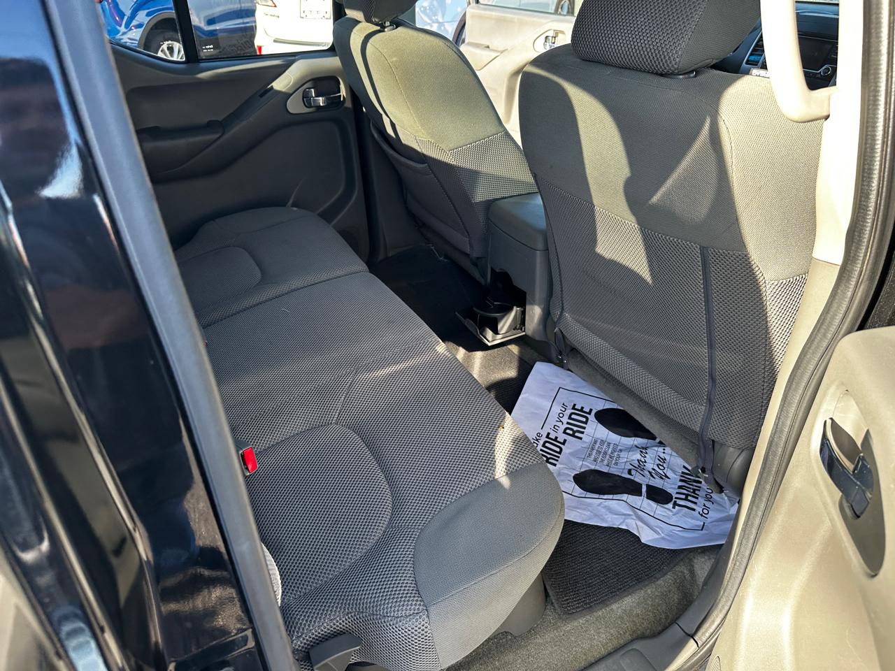 Nissan Frontier  2016