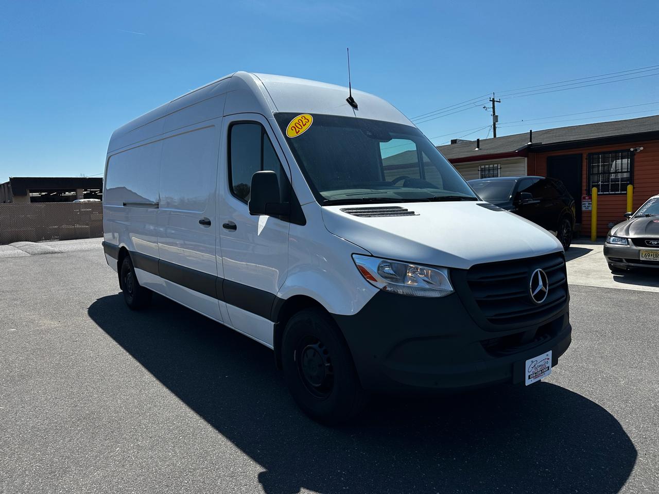 Mercedes-Benz Sprinter Cargo Van  2023