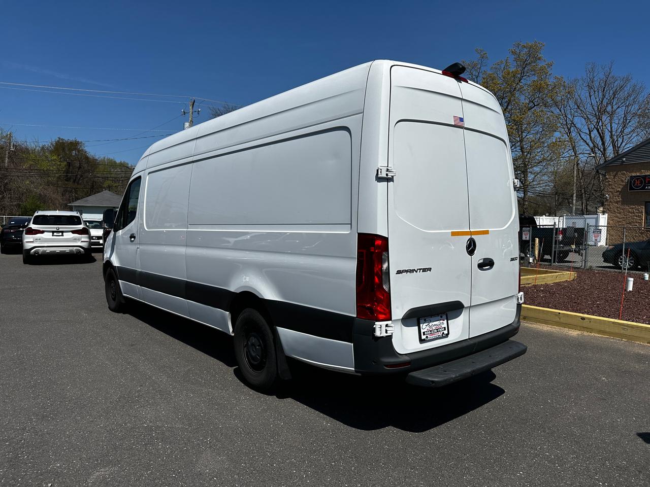 Mercedes-Benz Sprinter Cargo Van  2023