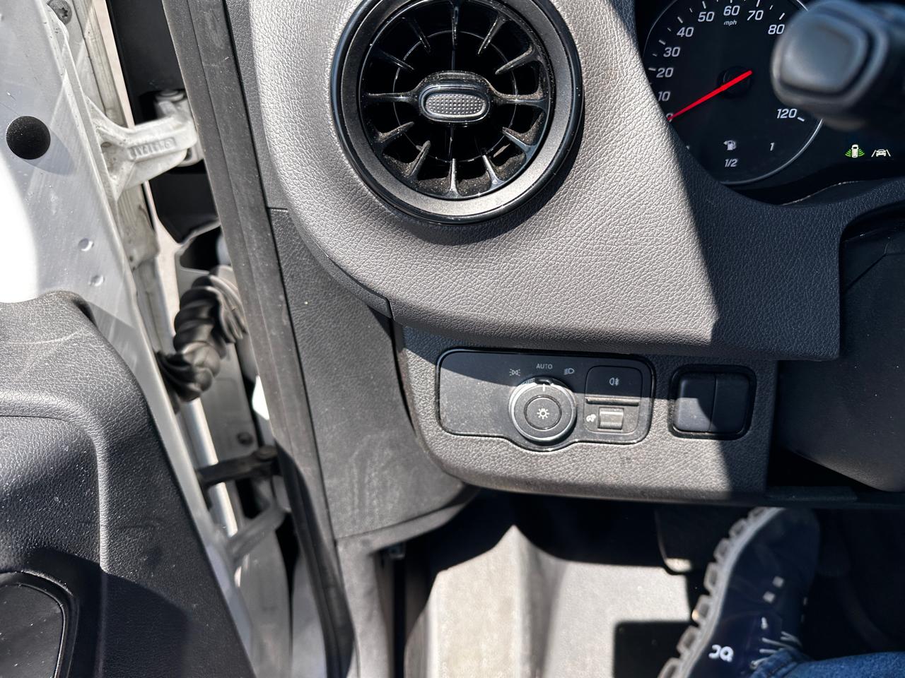 Mercedes-Benz Sprinter Cargo Van  2023