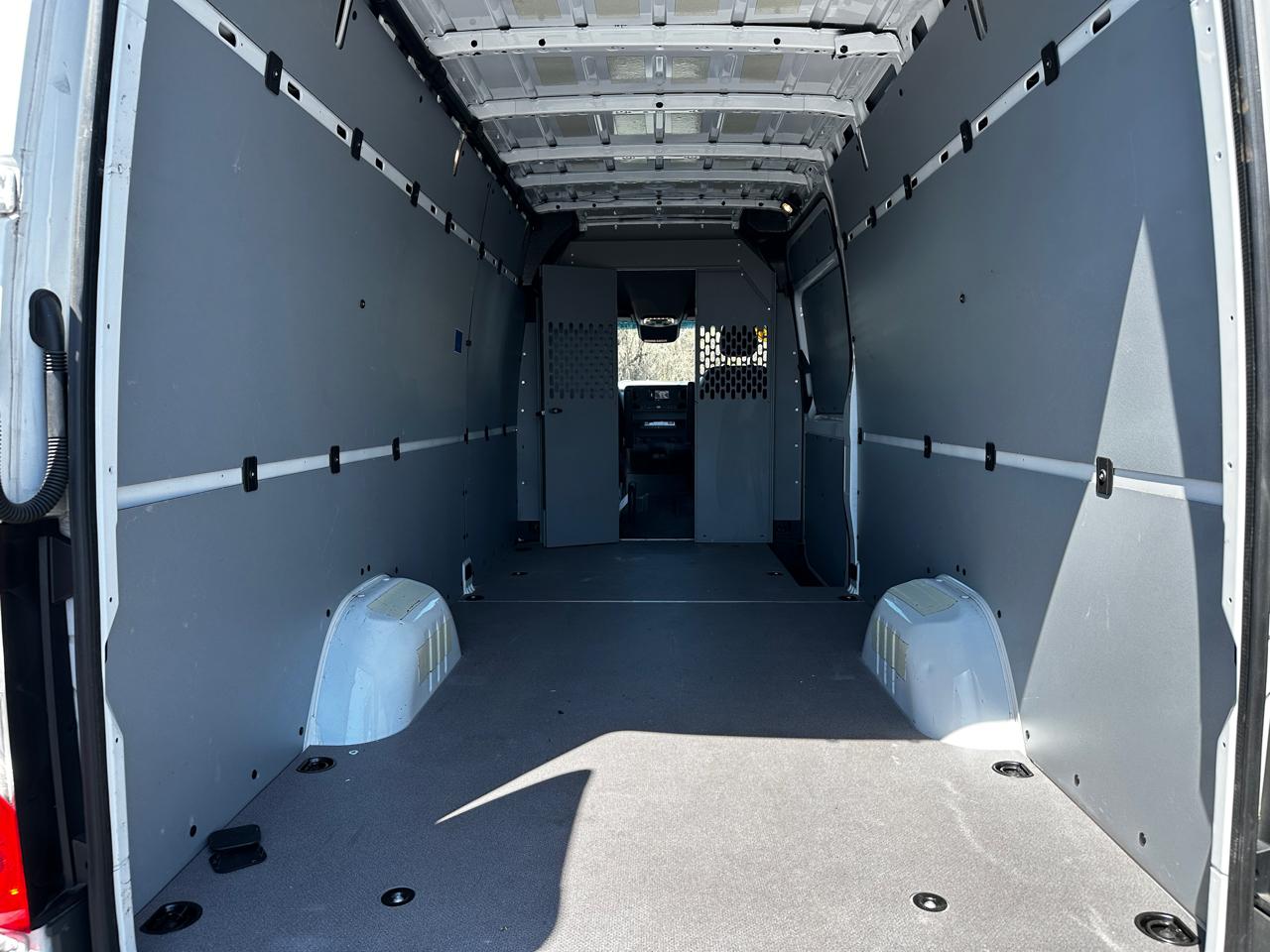 Mercedes-Benz Sprinter Cargo Van  2023