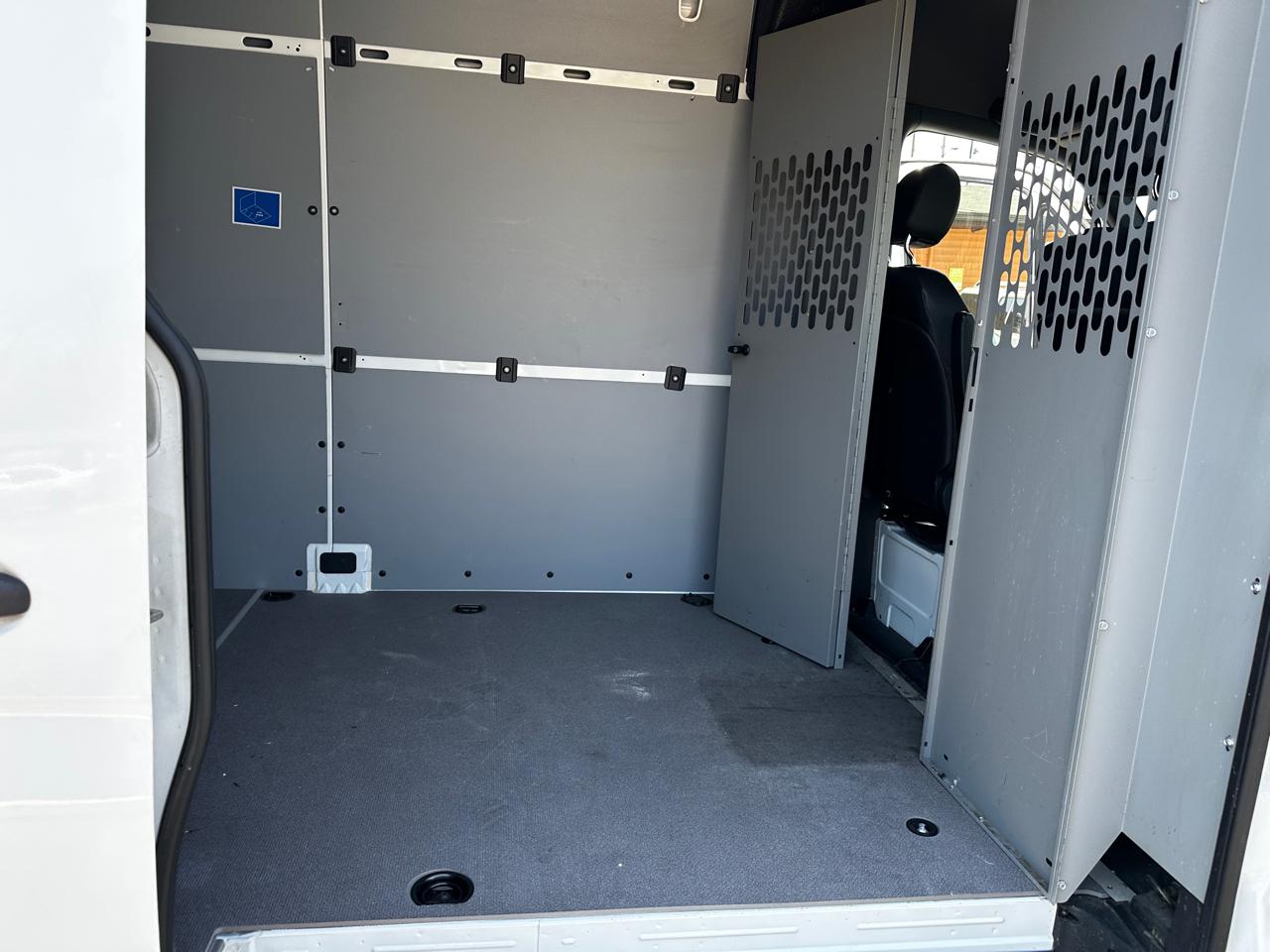 Mercedes-Benz Sprinter Cargo Van  2023