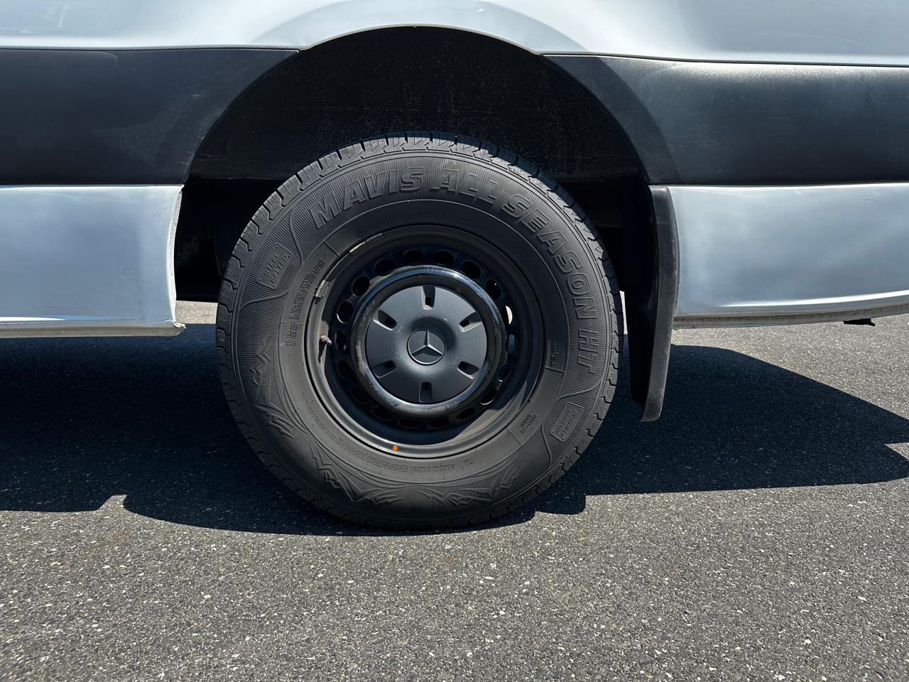 Mercedes-Benz Sprinter Cargo Van  2023