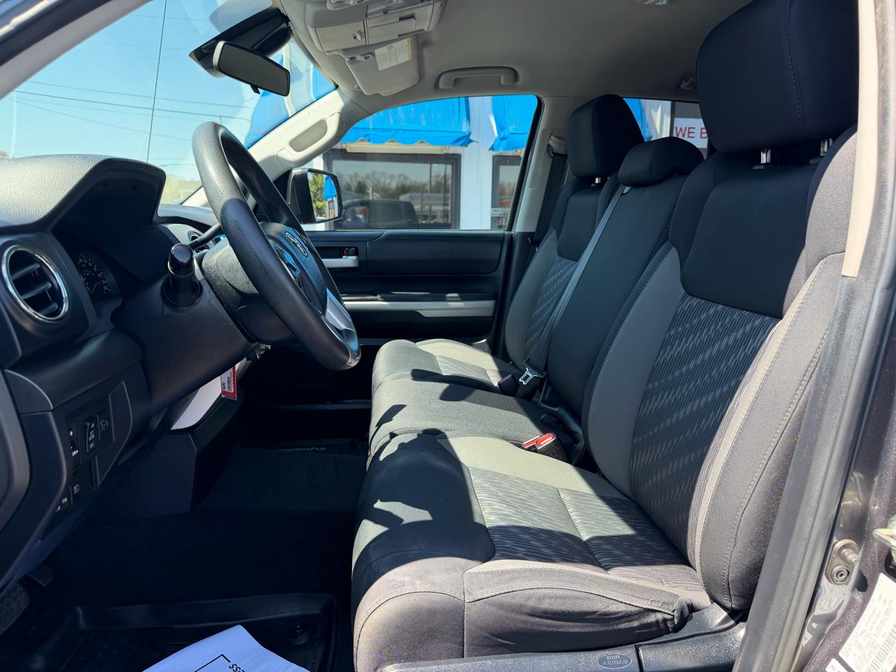 Toyota Tundra 4WD  2018