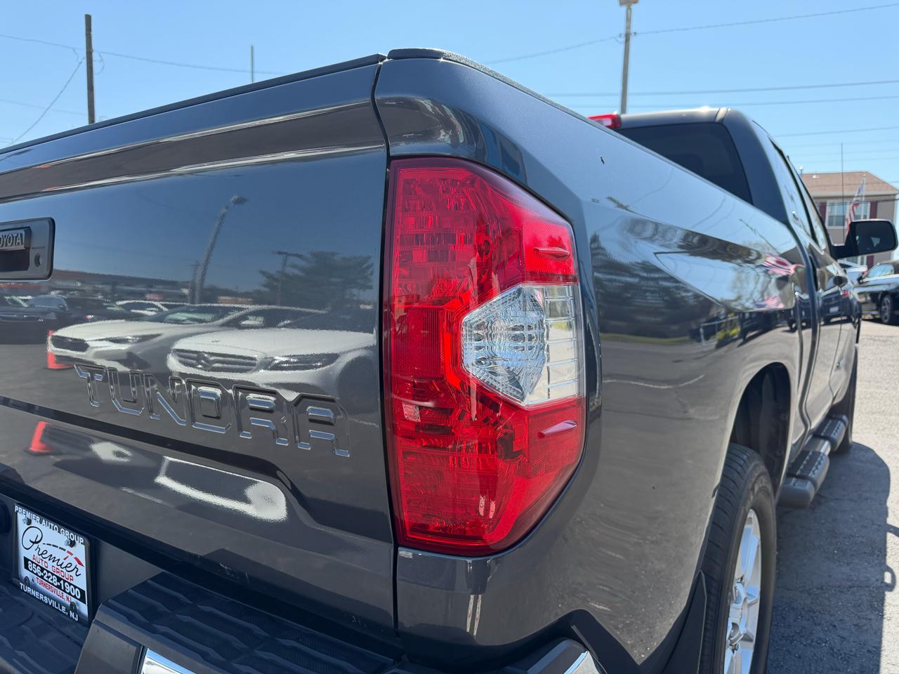 Toyota Tundra 4WD  2018