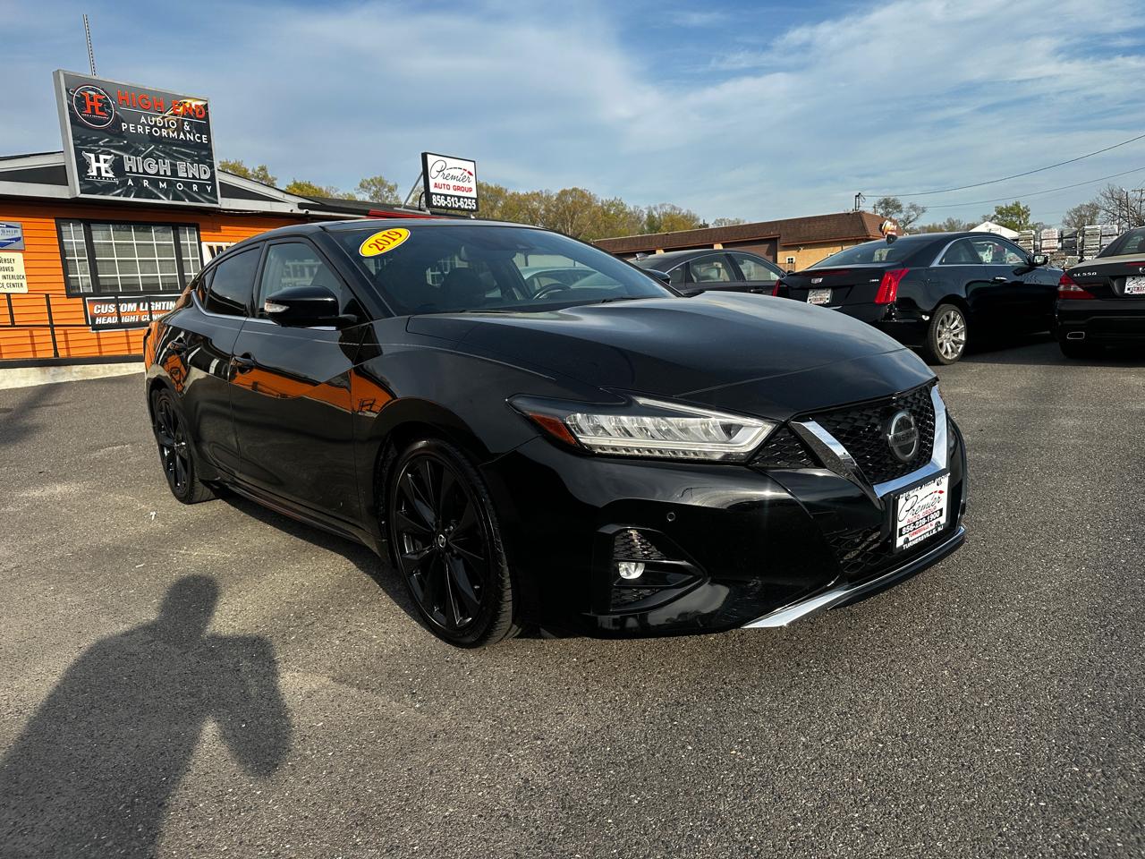 Nissan Maxima  2019