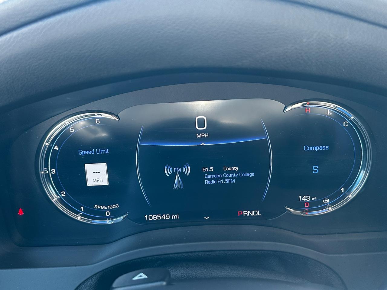 Cadillac Escalade ESV  2017