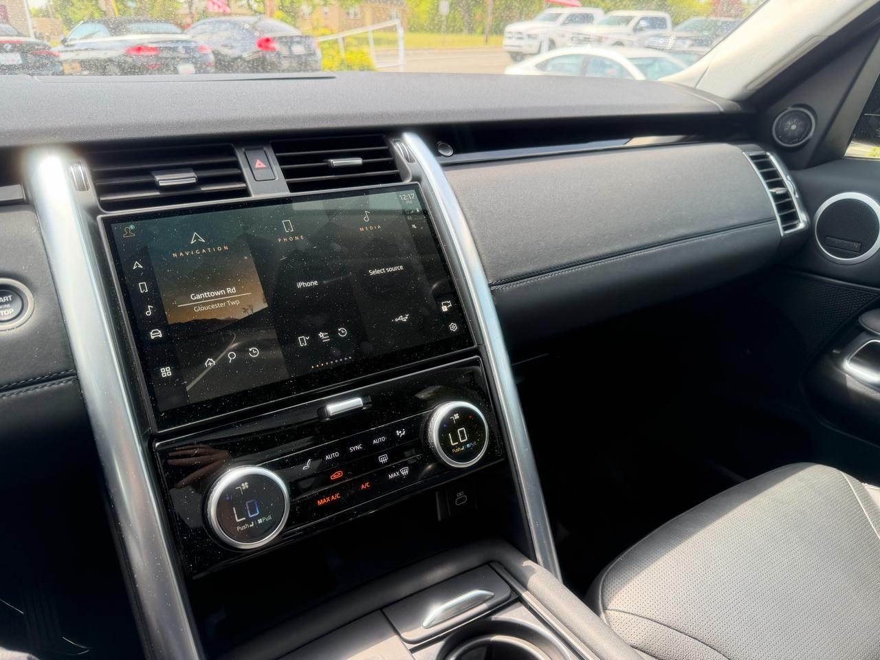 Land Rover Discovery  2024
