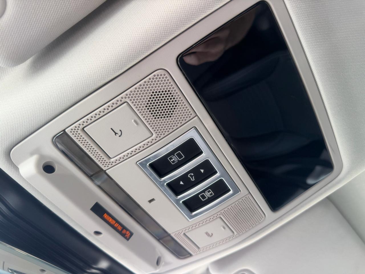 Land Rover Discovery  2024